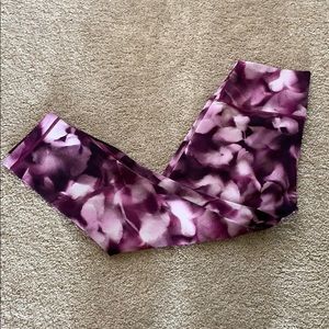 Lululemon floral cropped underwunders
